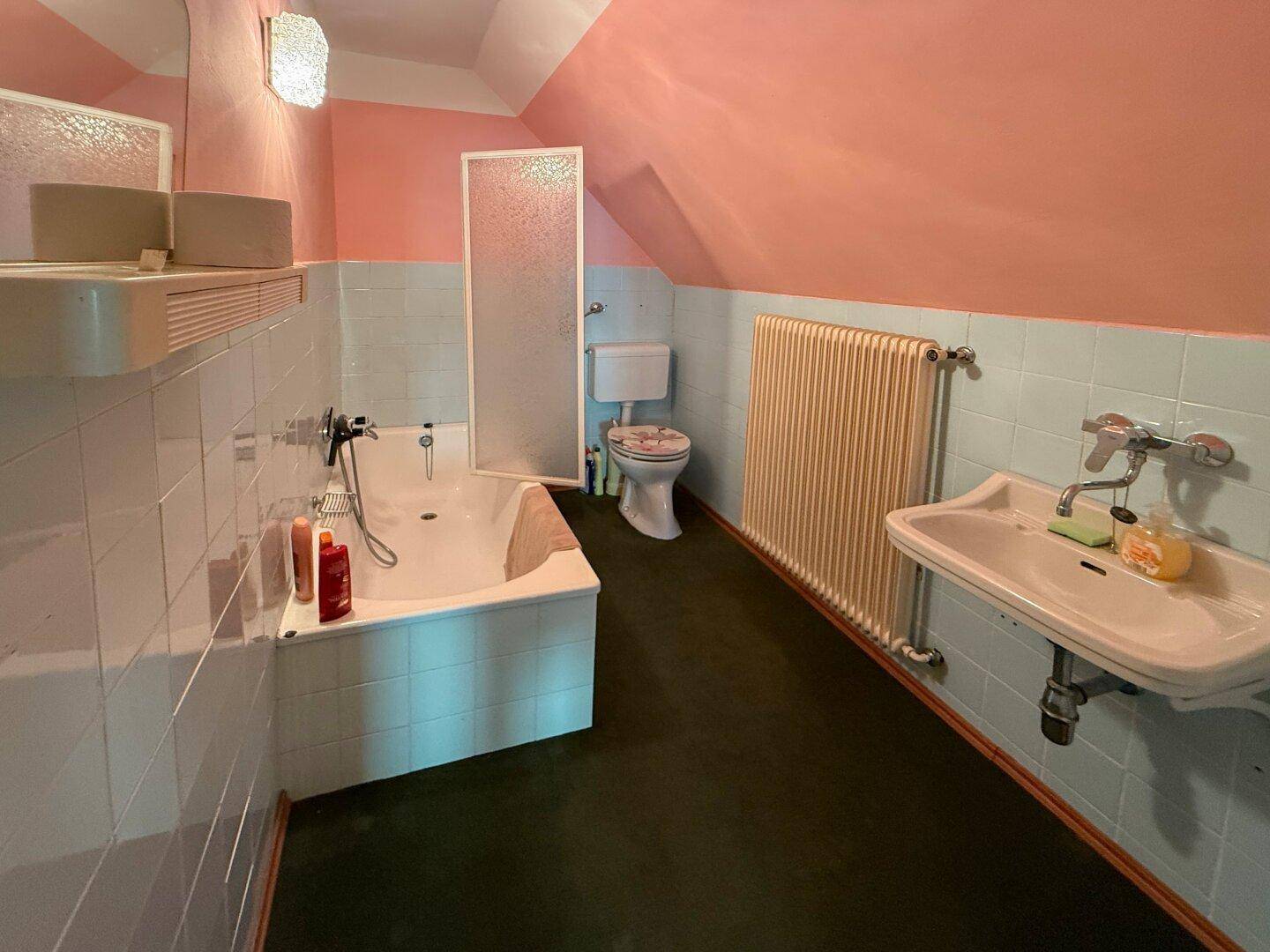 Badezimmer OG