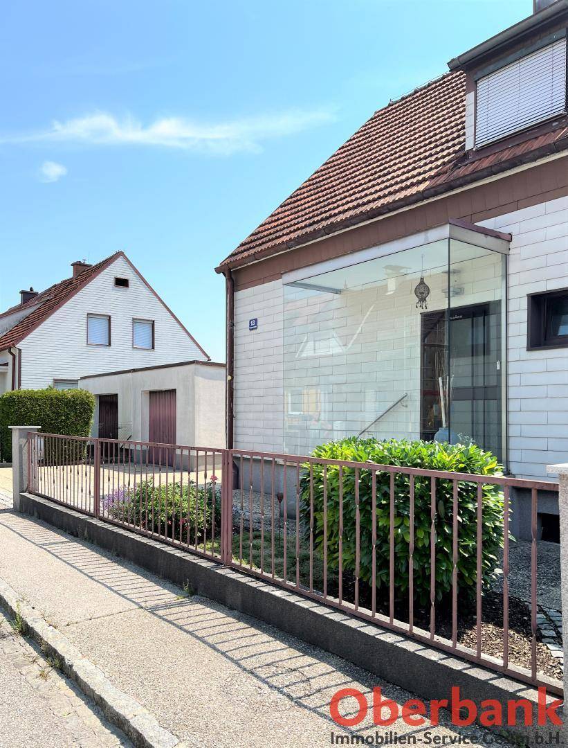 GEMÜTLICHES WOHNHAUS MIT WUNDERSCHÖNEM GARTEN IN RUHIGER STADTLAGE – pohled 5