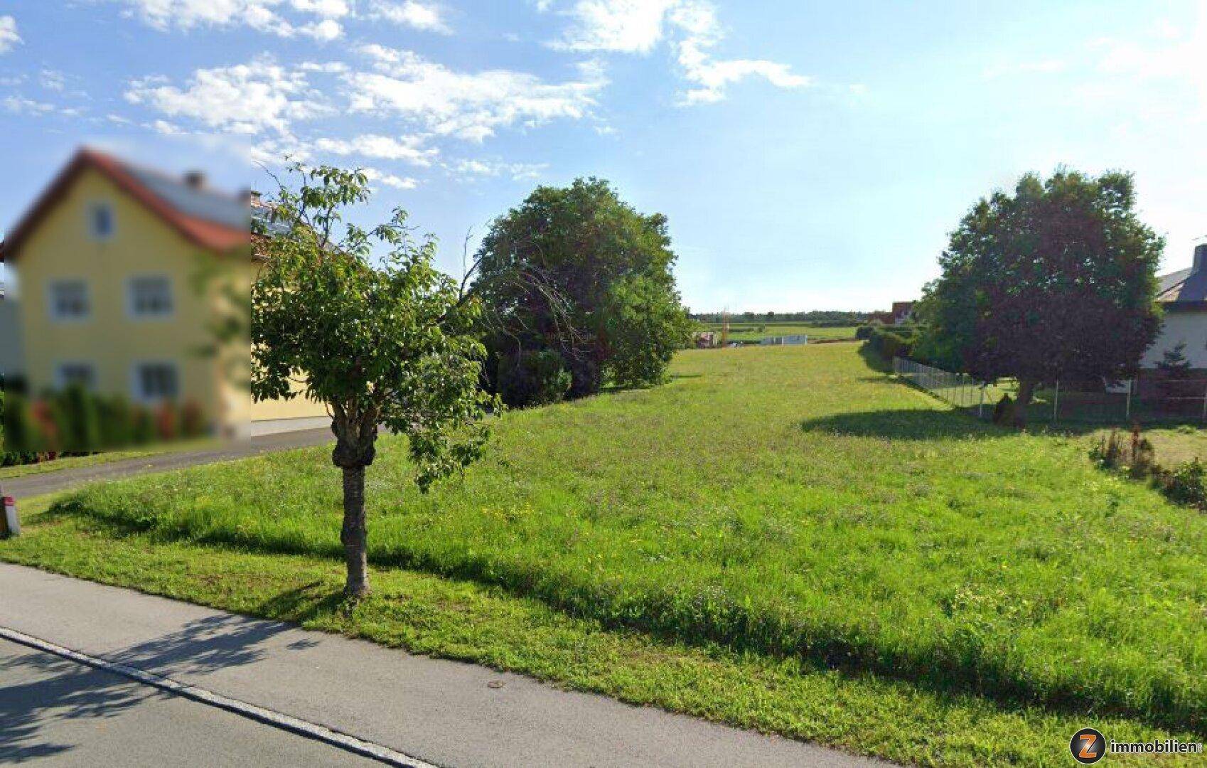 Sonniges Grundstück in zentraler Lage! - Ansicht 2