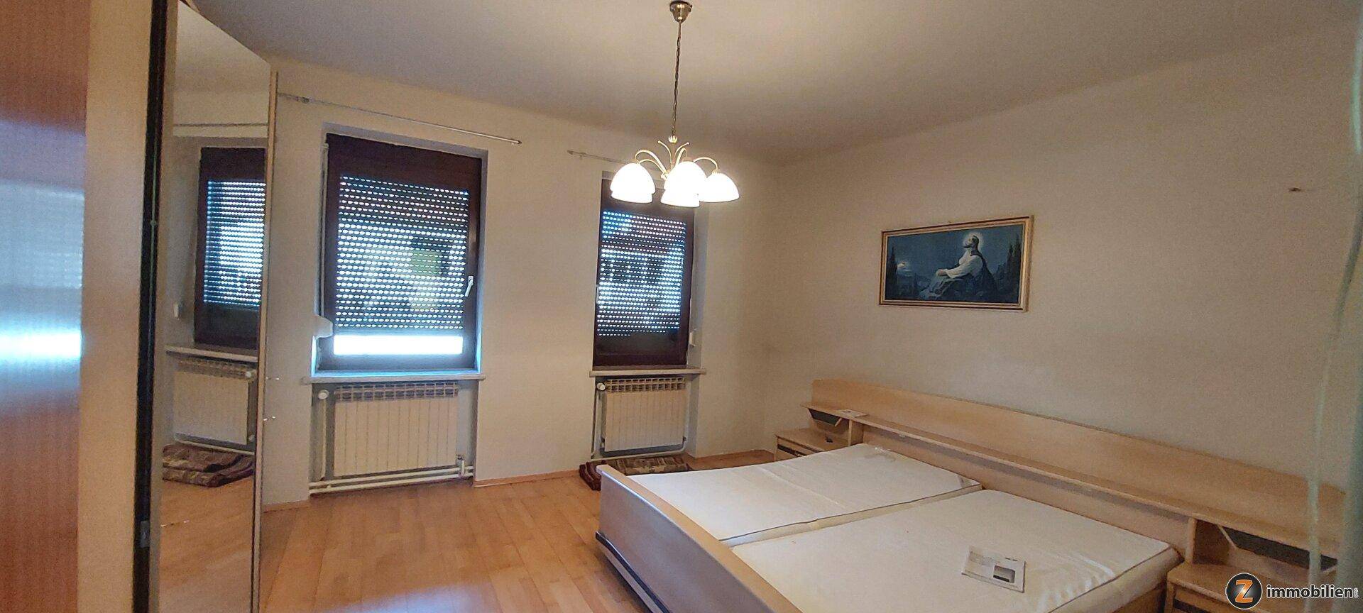 Schlafzimmer WE1