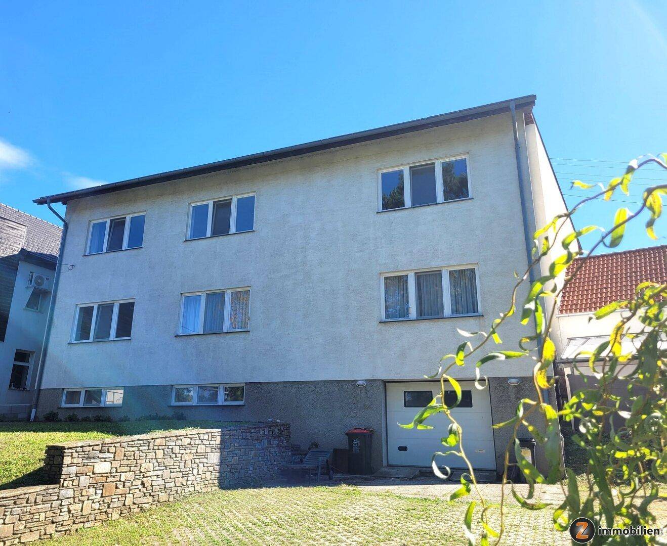 Hausansicht vom Garten