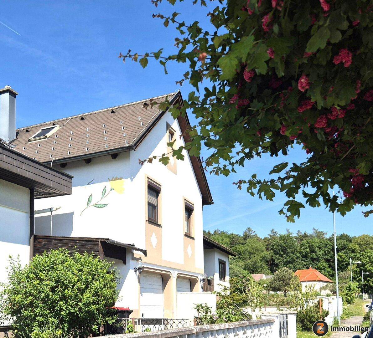 Charmantes Haus mit Wintergarten und Grünblick! - Ansicht 3