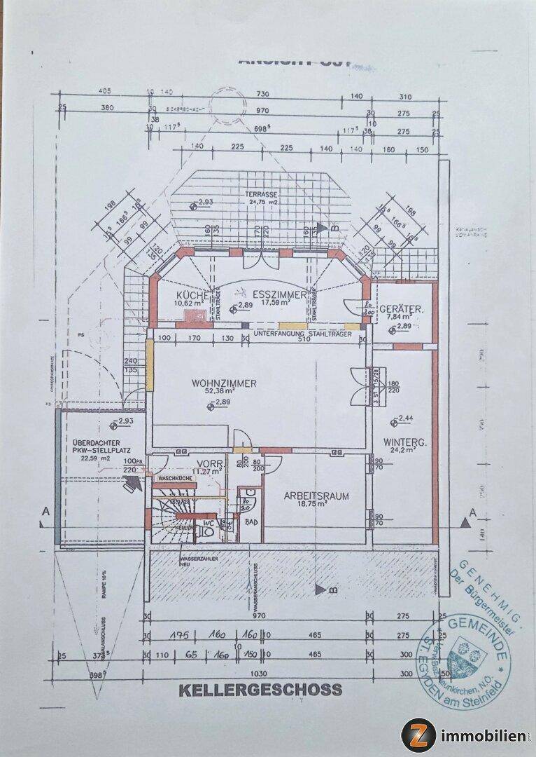 Grundriss des Kellergeschosses mit Wohnzimmer, Küche und Wintergarten.