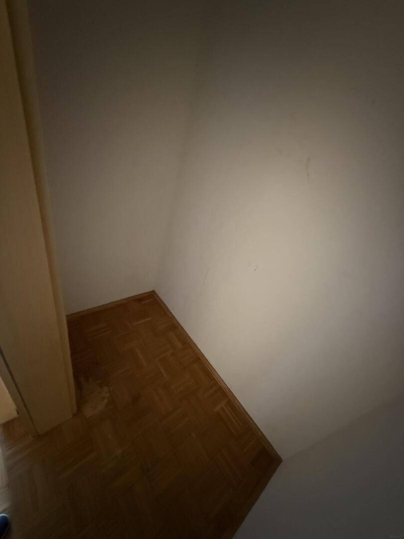 20250520_124403120_iOS