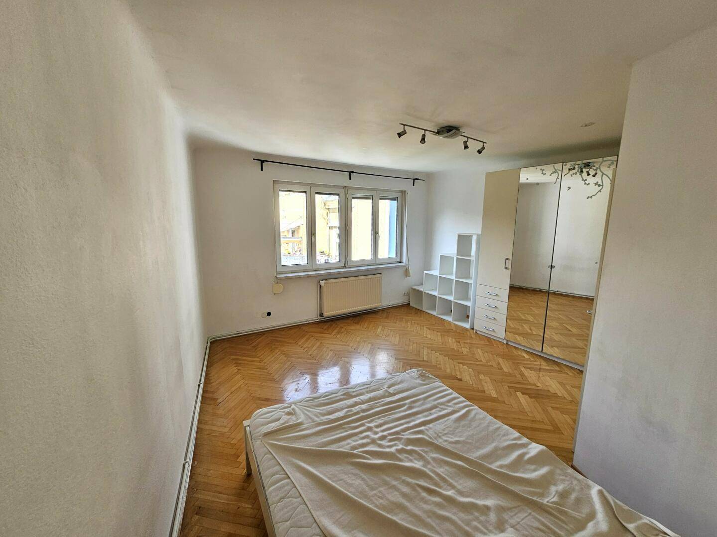 Zimmer 2