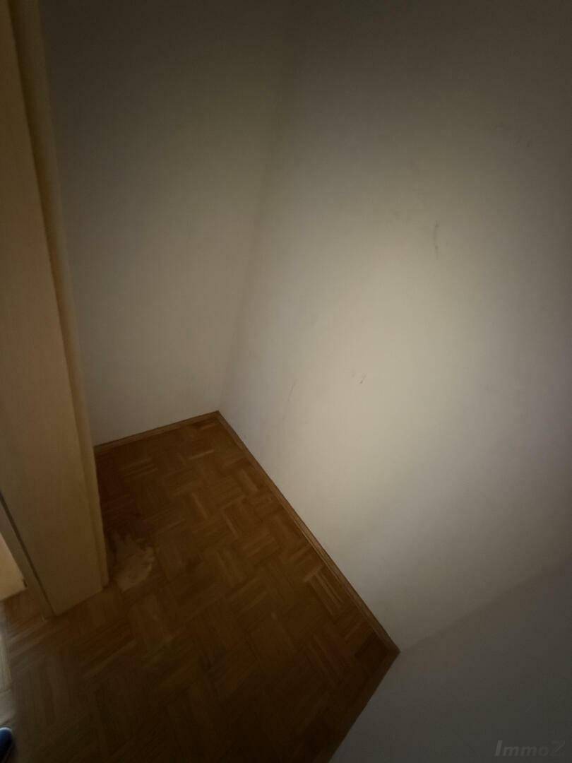 20250520_124403120_iOS