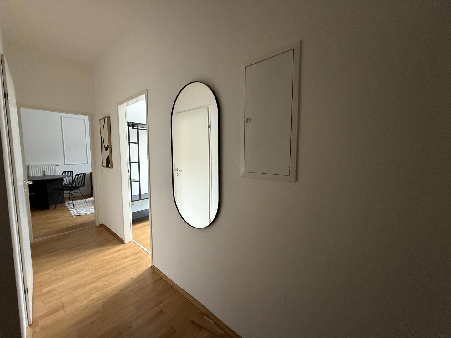 Anlegerhit!! Helle 2-Zimmer Wohnung mit Altbau-Charme und durchdachter Raumaufteilung! ++Videorundgang++ - Mehr