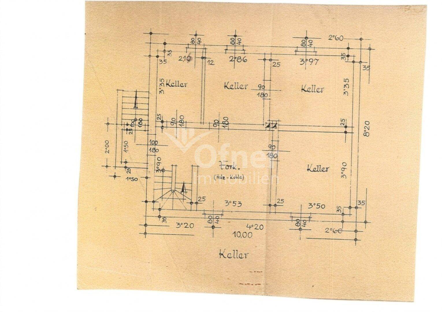 Grundriss des Kellers mit mehreren Kellerräumen und Heizungsbereich.