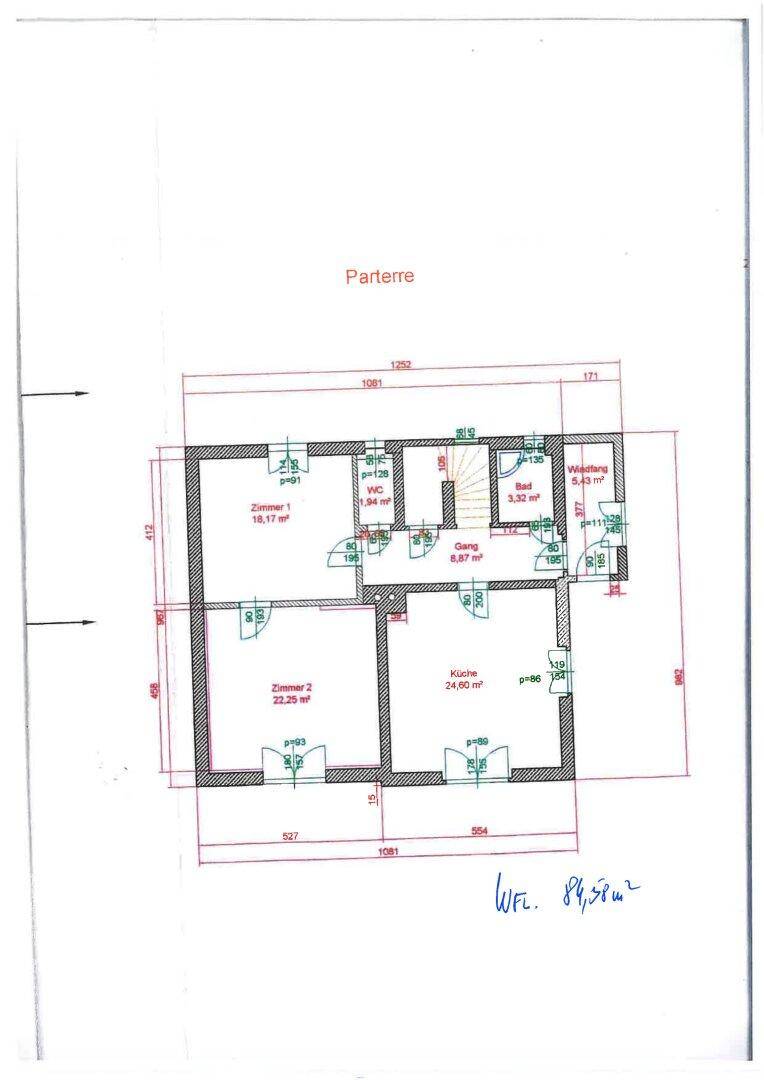 Grundriss des Erdgeschosses mit Zimmern, Küche und Bad, Gesamtfläche 84,58 m².