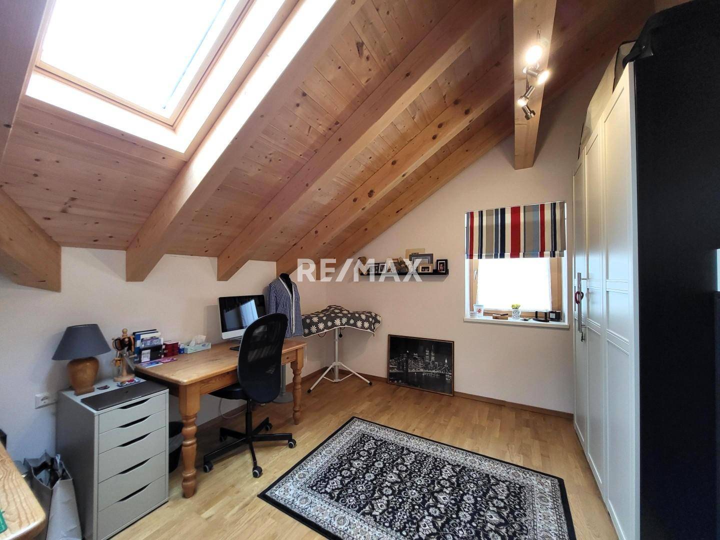 Zimmer West