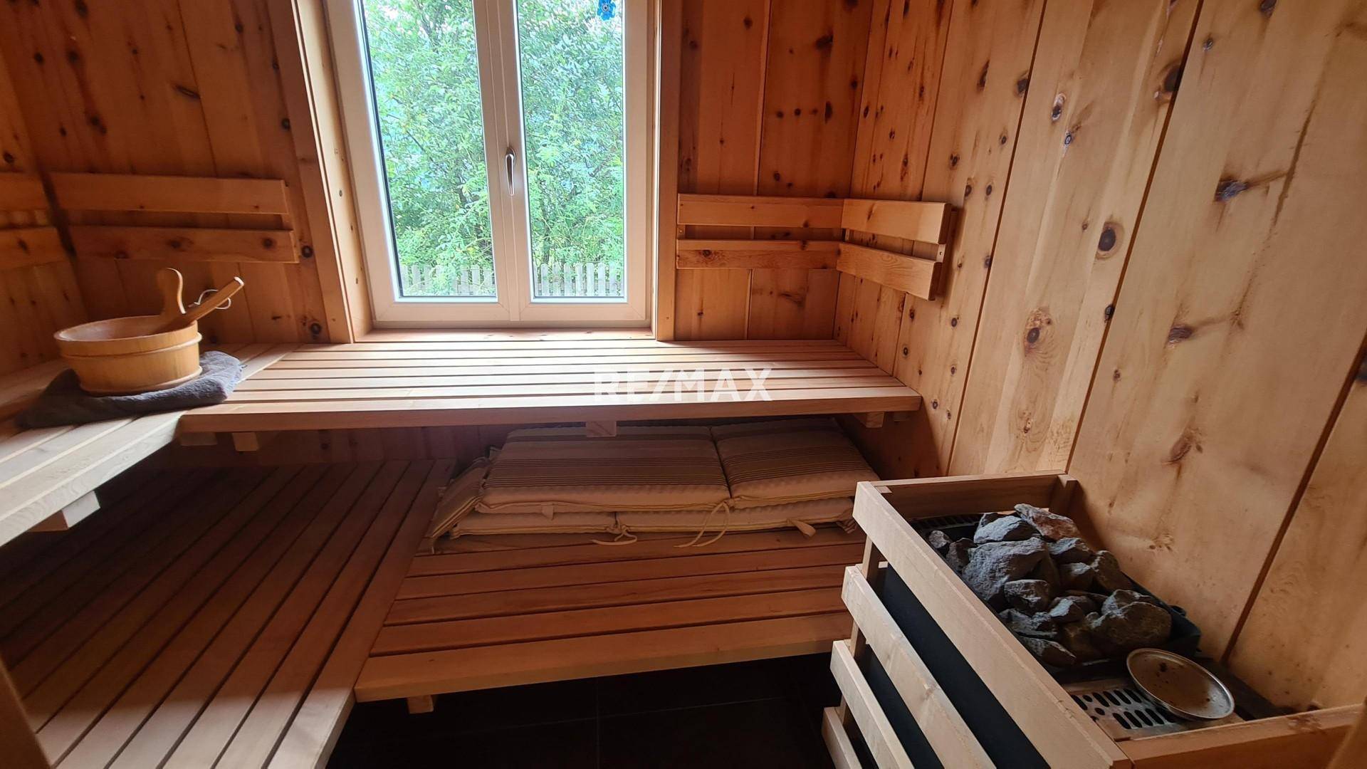 Hauptwohnung - Sauna im Keller