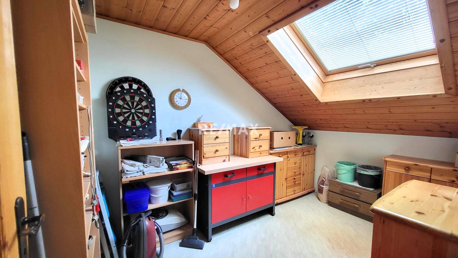Wirtschaftsraum/kl. Zimmer