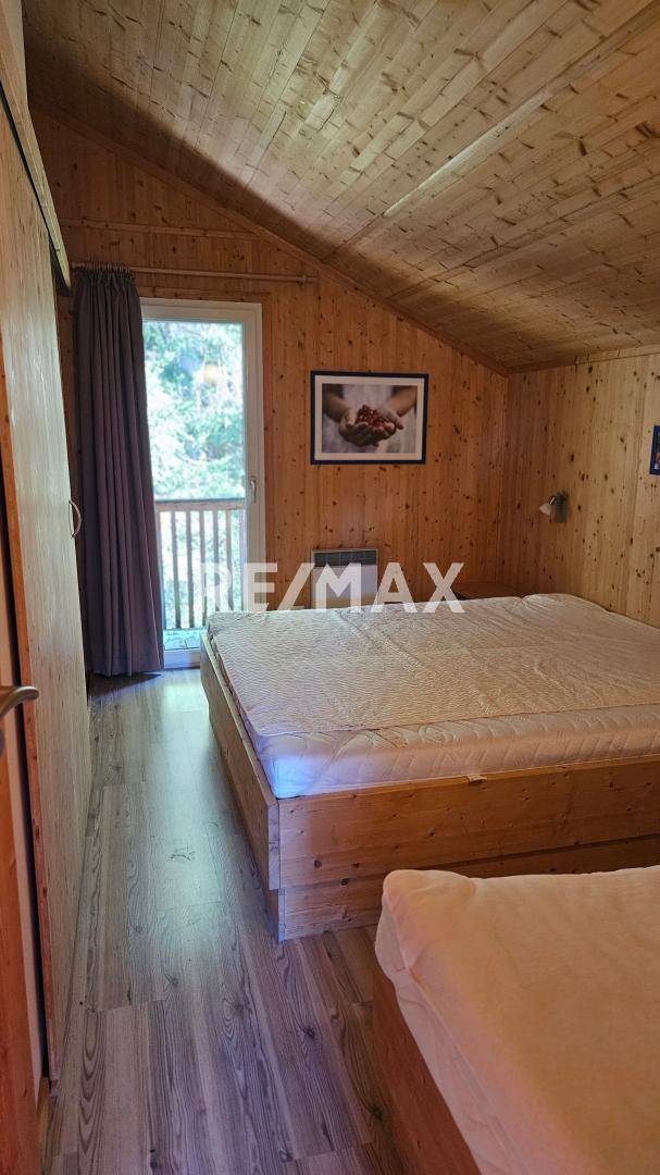Schlafzimmer1