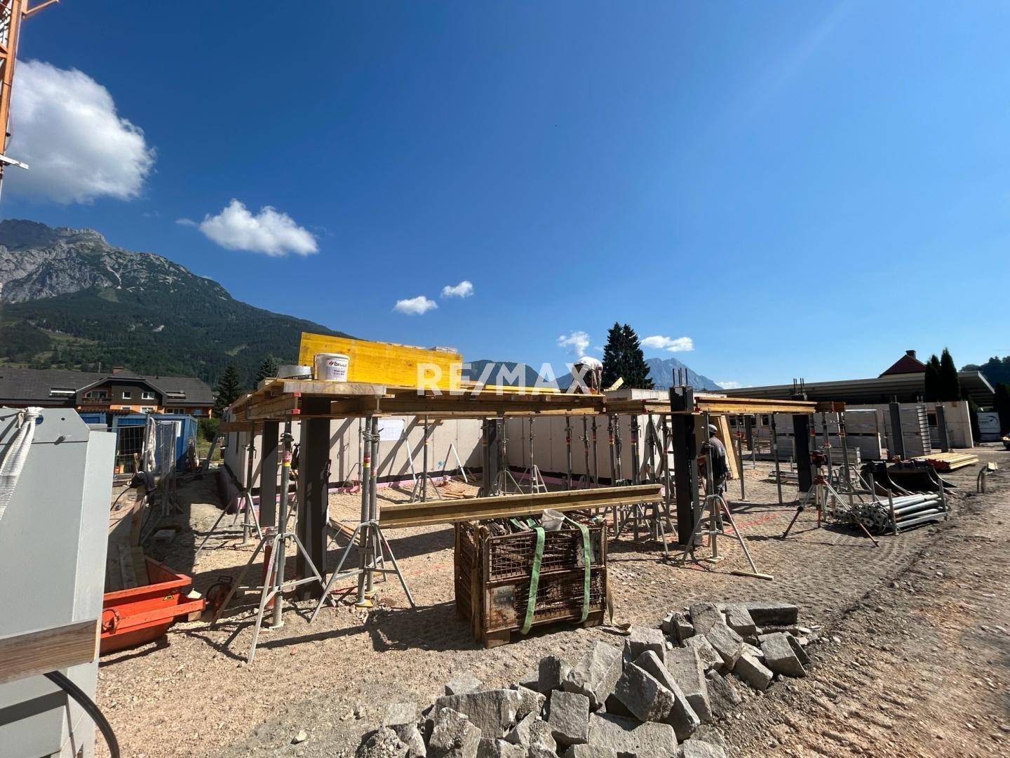 Die Baustelle läuft auf Hochtouren