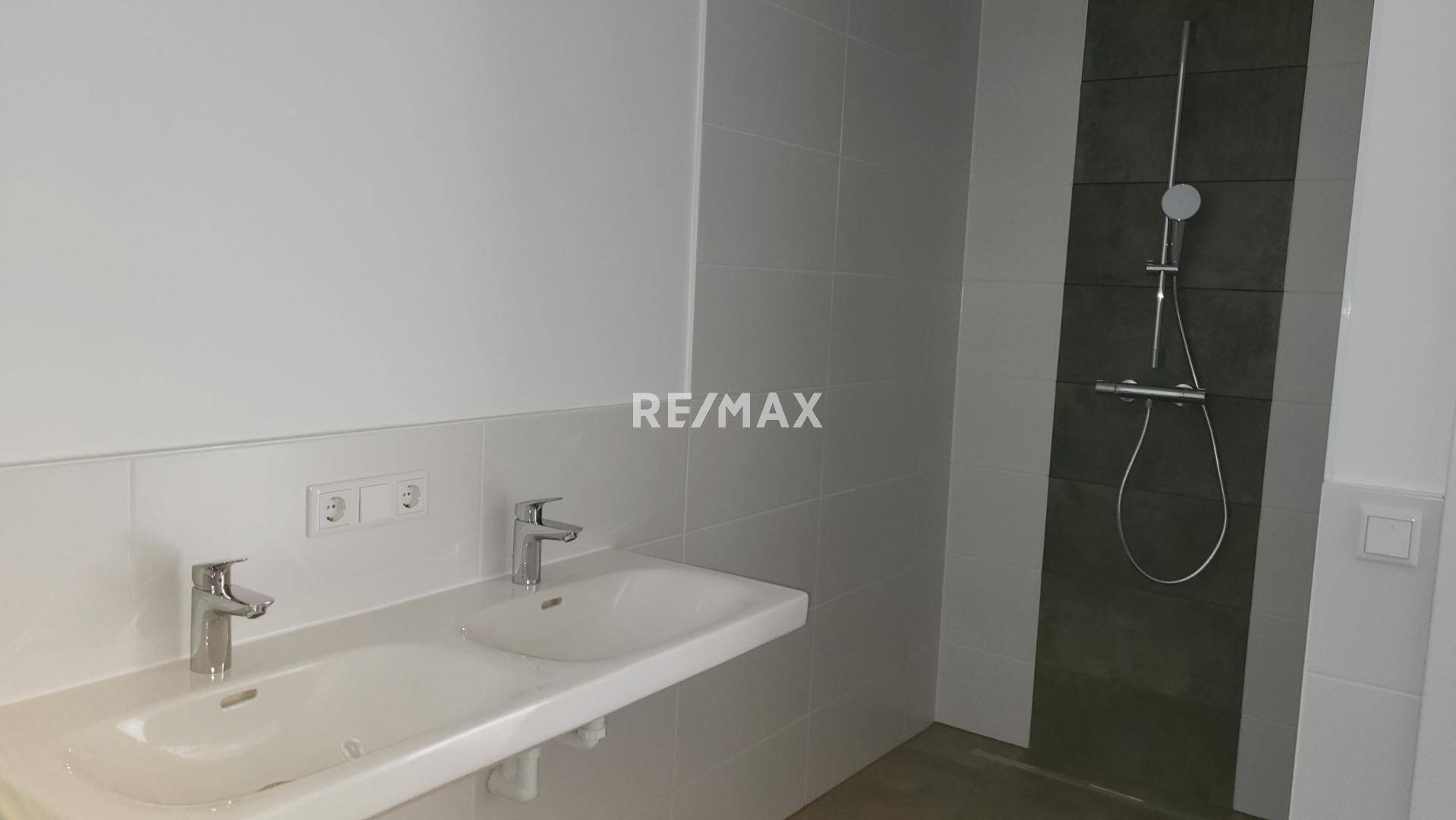Badezimmer Bild 2