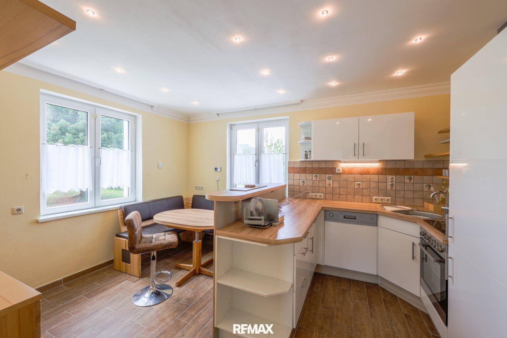 IN ABWICKLUNG!!! Schönes Wohnhaus in toller Aussichtslage! - Ansicht 4