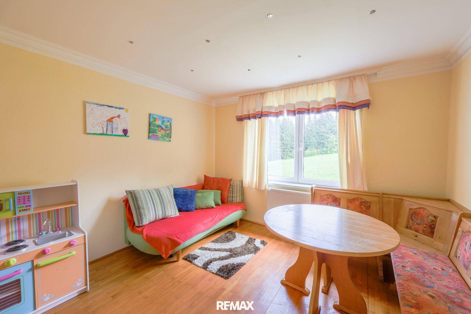 IN ABWICKLUNG!!! Schönes Wohnhaus in toller Aussichtslage! - Ansicht 6