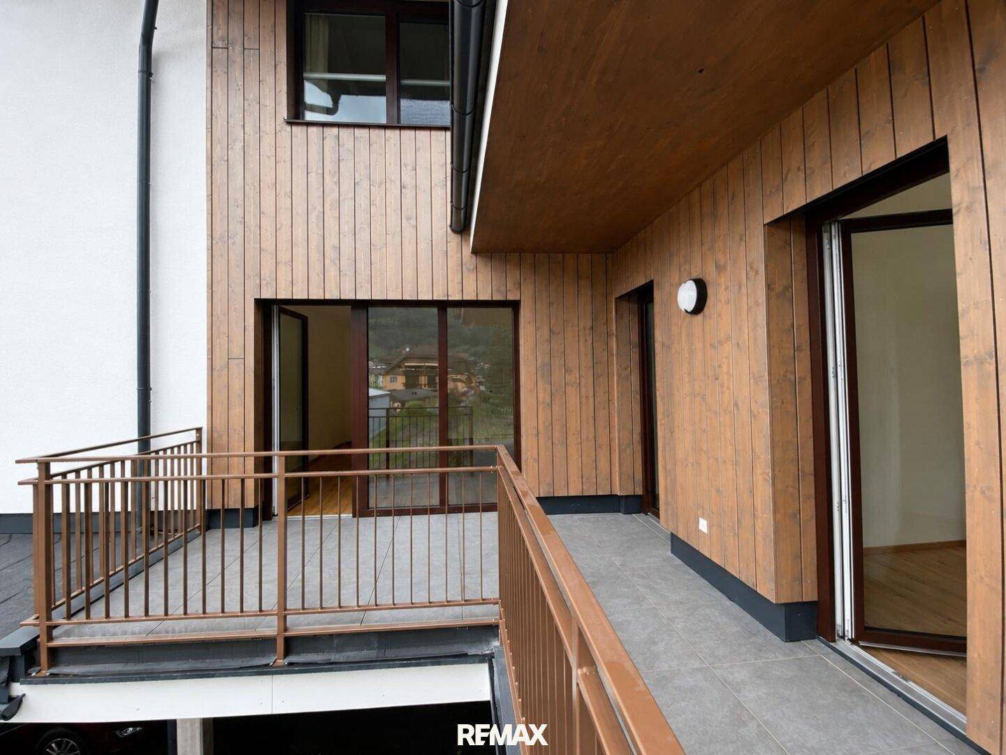 IV. NEUBAU - drei Schlafzimmer und Zentrumsnähe! – další