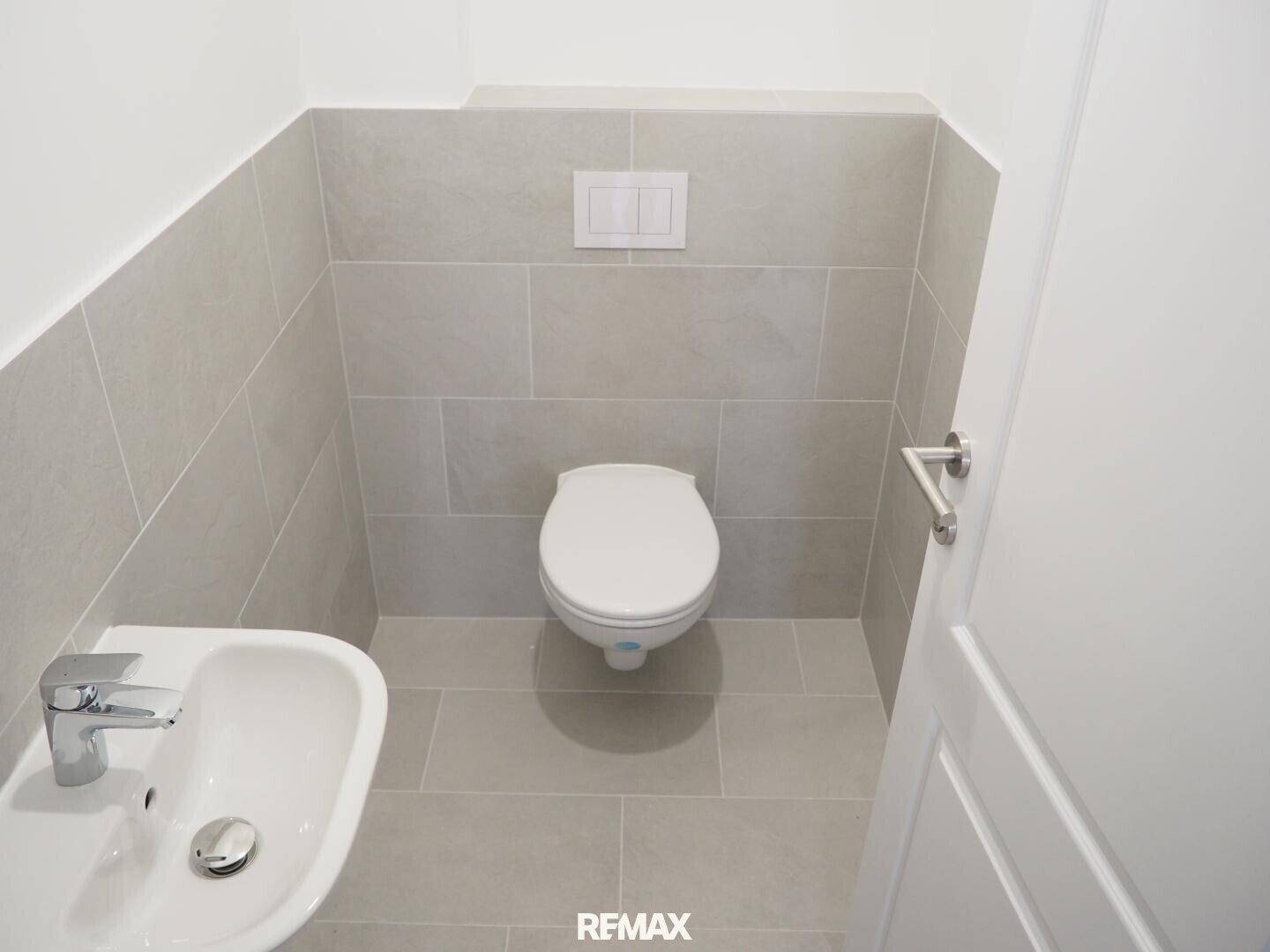 WC 2 mit Dusche
