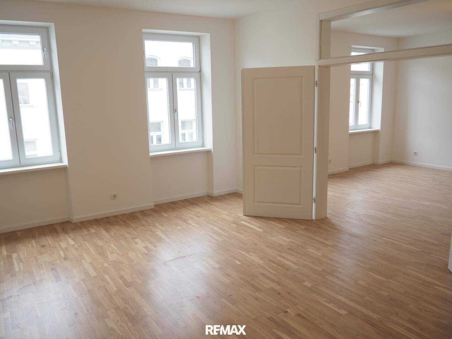 Wohnzimmer - Esszimmer