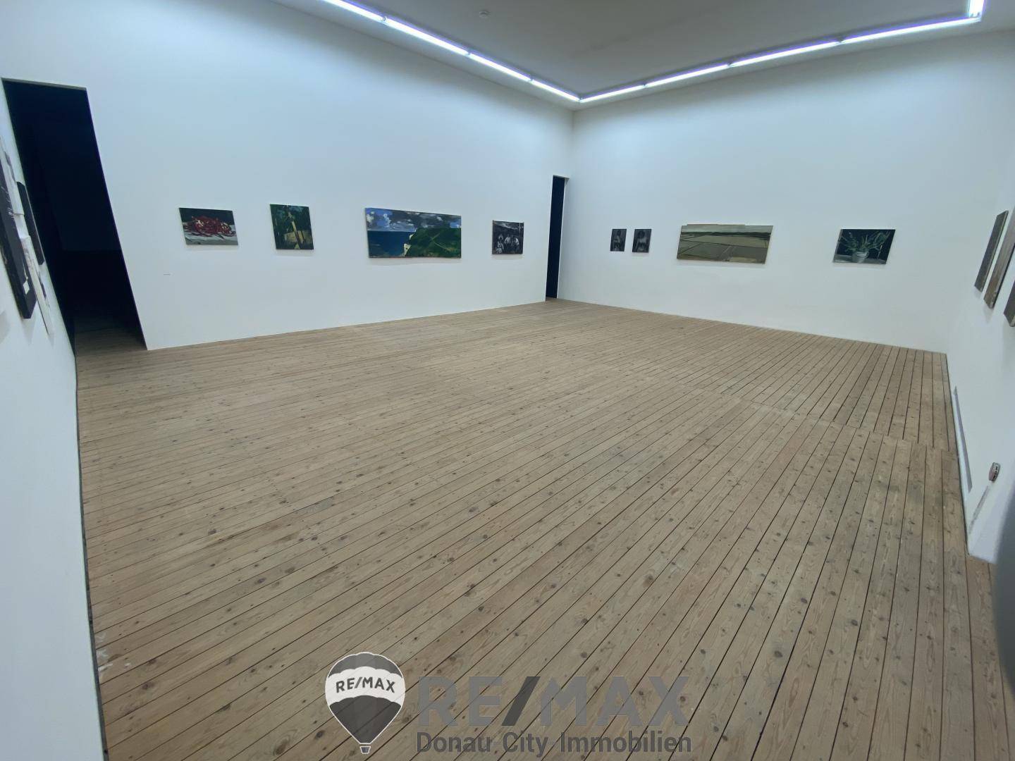 9 Ausstellungsraum 2 a