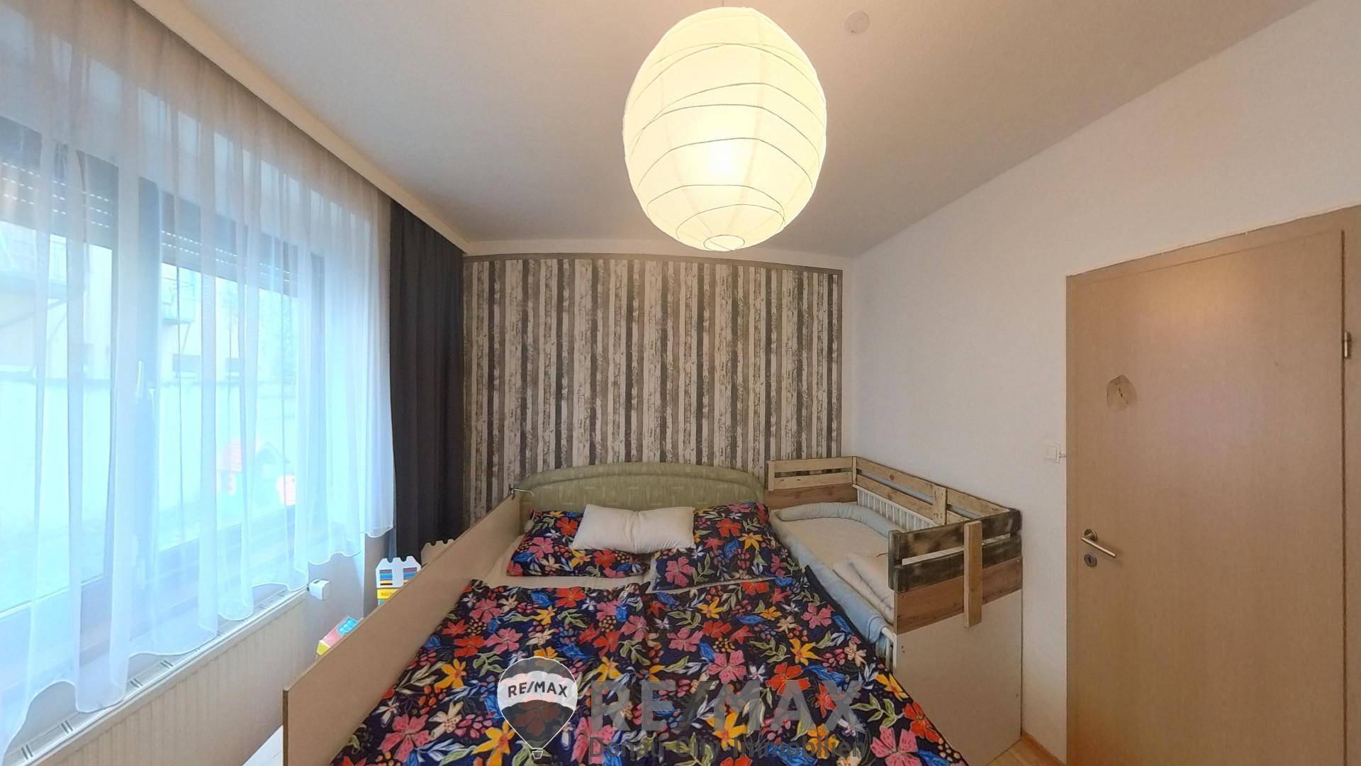 Schlafzimmer2