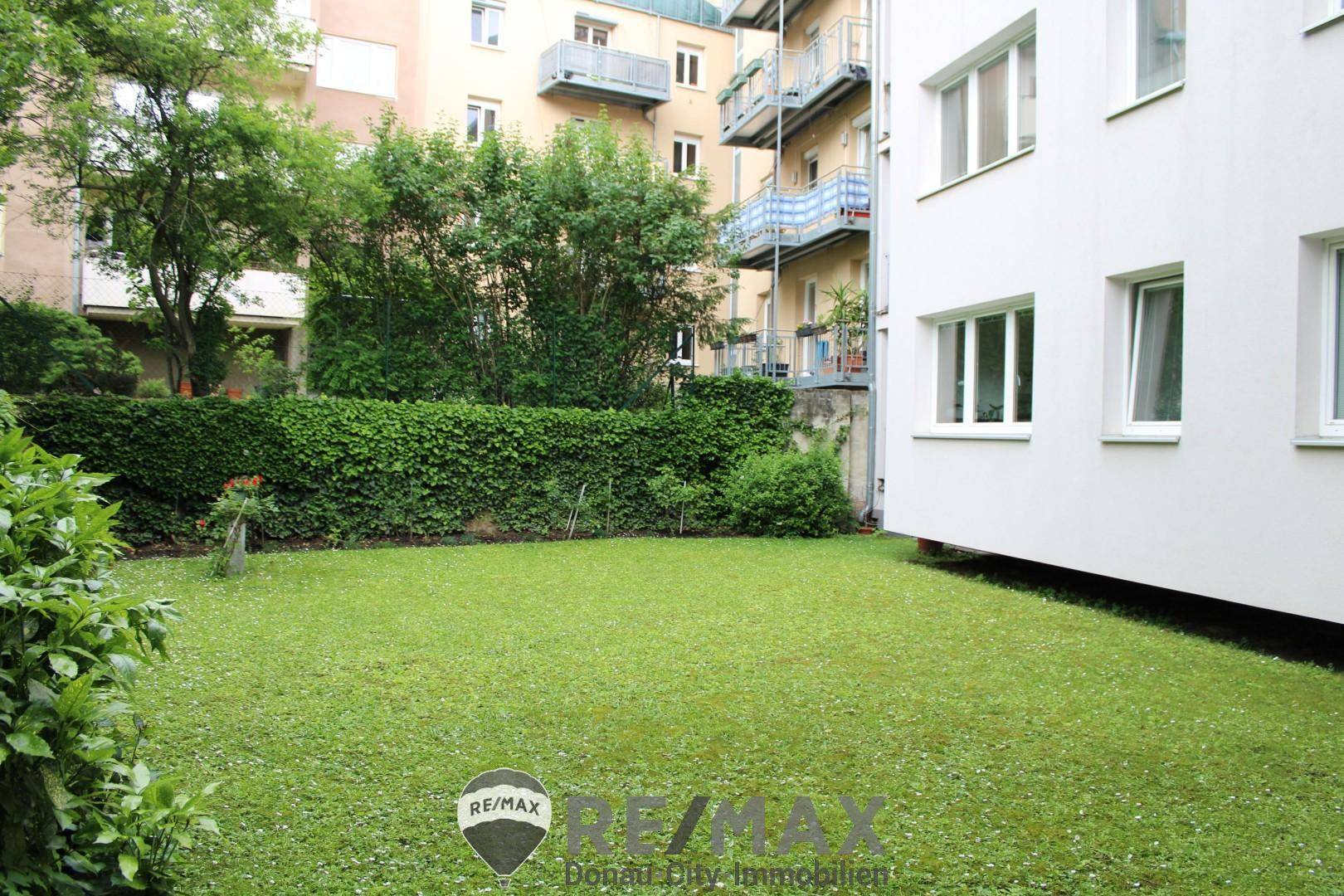 https://pictures.immobilienscout24.de/prod.www.immobilienscout24.at/pictureserver/loadPicture?q=70&id=012.0012000001E3rAk-1726244306-5026da54c3204f94bfc66bb4a94f3804