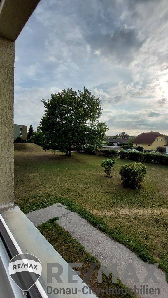 https://pictures.immobilienscout24.de/prod.www.immobilienscout24.at/pictureserver/loadPicture?q=70&id=012.0012000001E3rAk-1729590942-5b29a491bc6746f991bbb306a9b8cae3