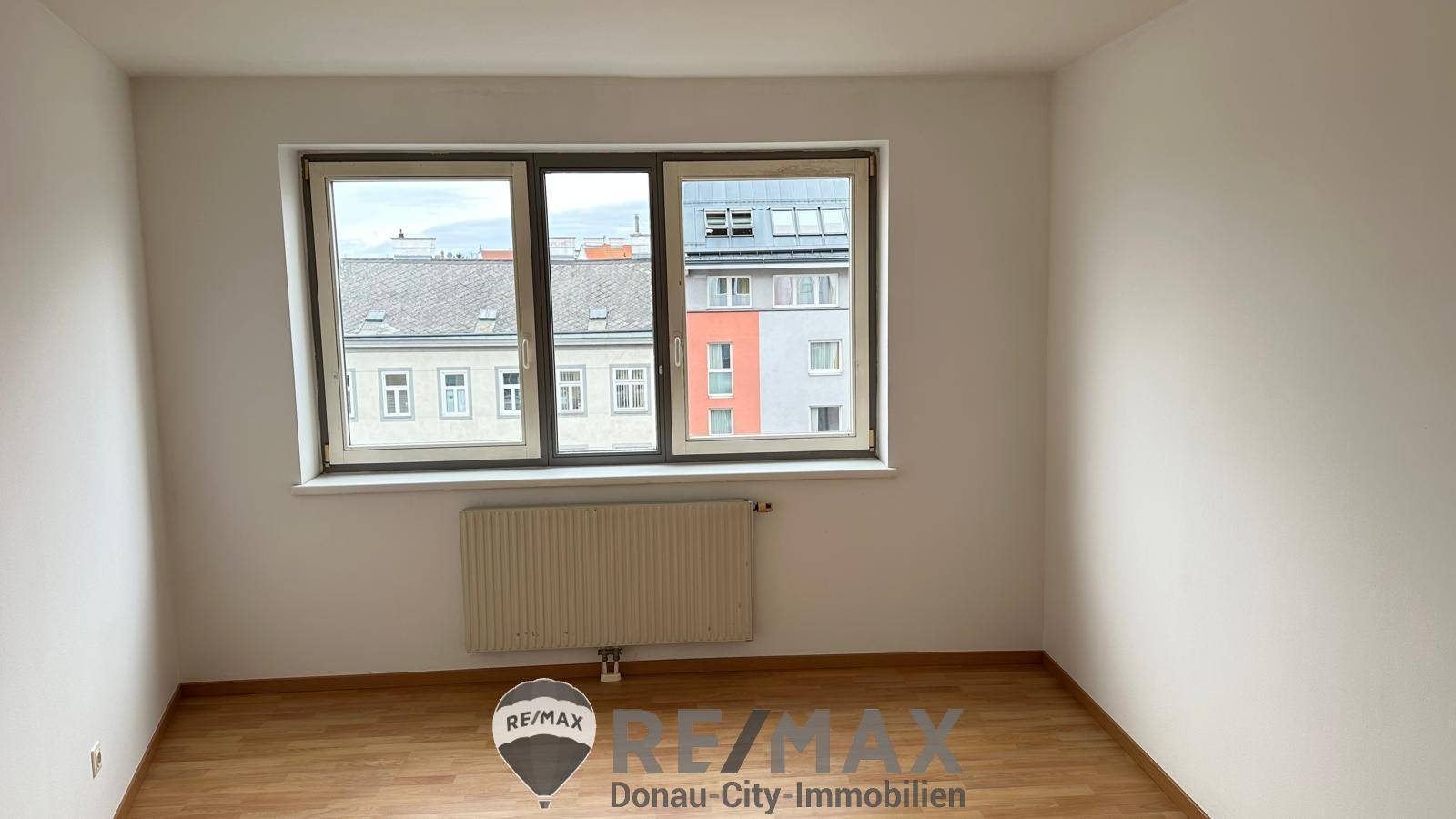 https://pictures.immobilienscout24.de/prod.www.immobilienscout24.at/pictureserver/loadPicture?q=70&id=012.0012000001E3rAk-1735565753-6cf13875c4dc42429fc3c9e54d27f489