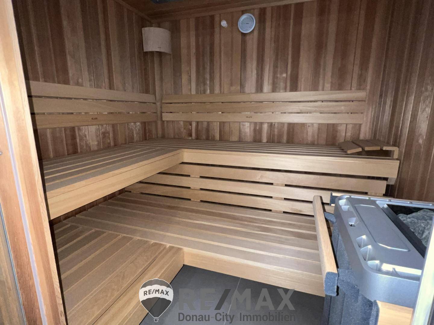 23 Sauna (OG)