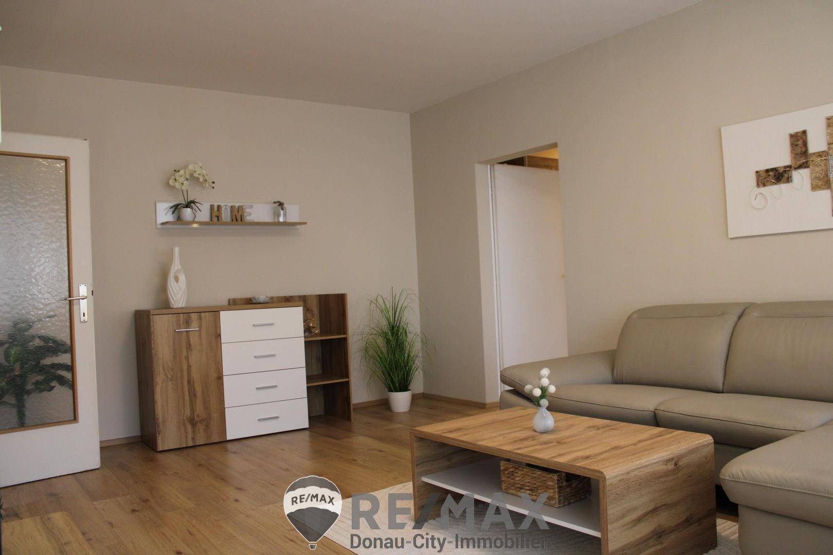 3_Wohnzimmer_1_3