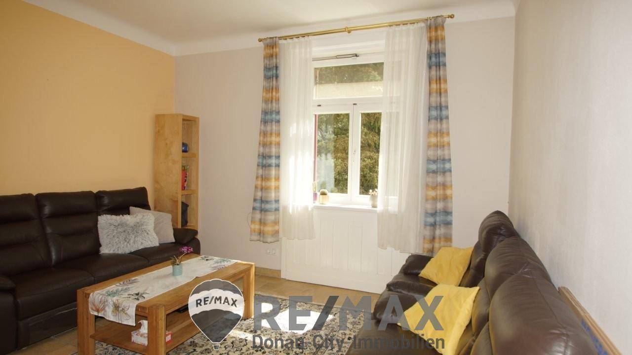 3 Wohnzimmer 1130