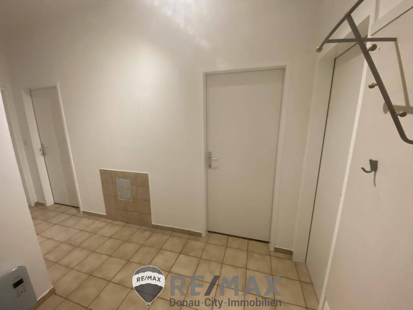 12 Vorzimmer b
