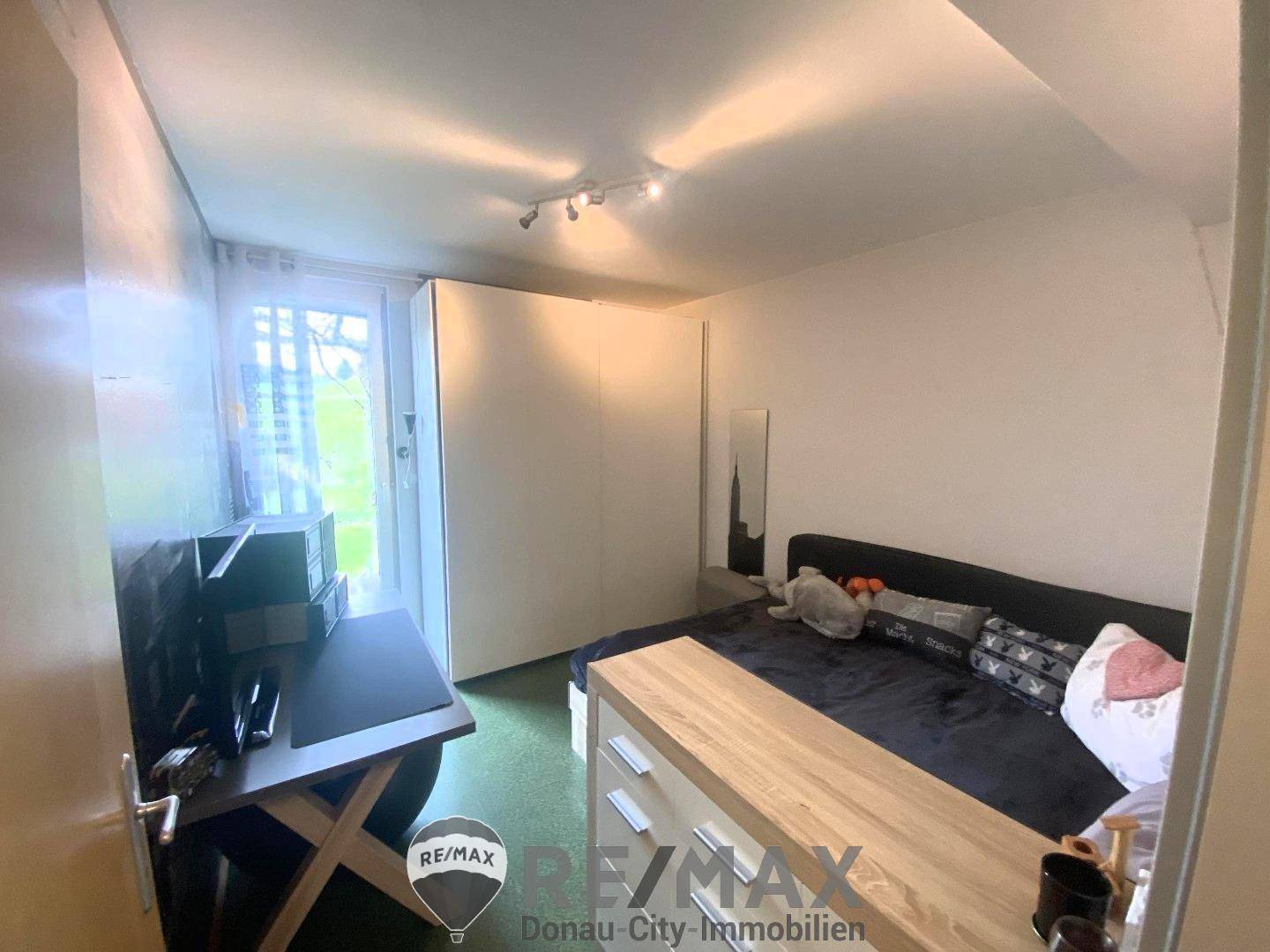 11 Schlafzimmer 2 b