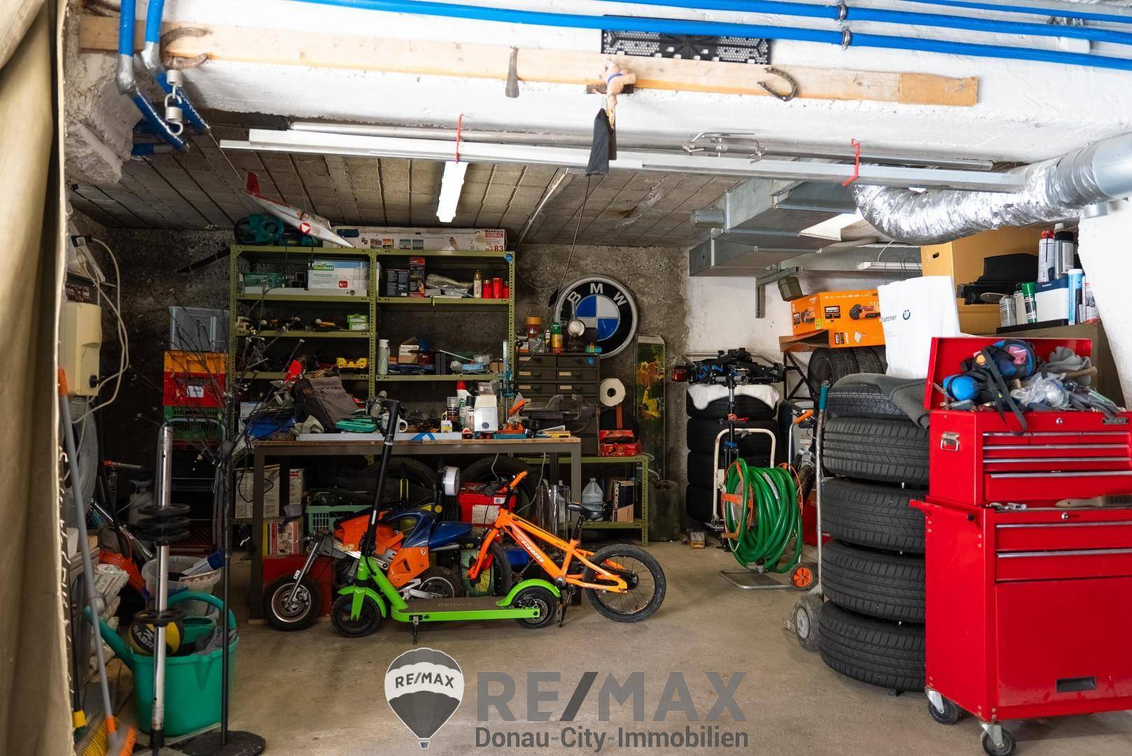 45 Garage