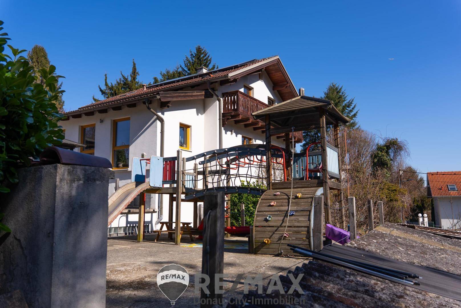 39 Hausansicht seitlich