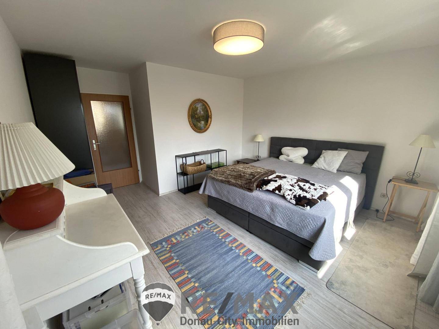 02 Schlafzimmer a