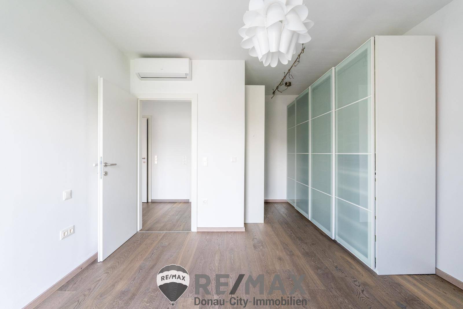 MTW 1220 Wien