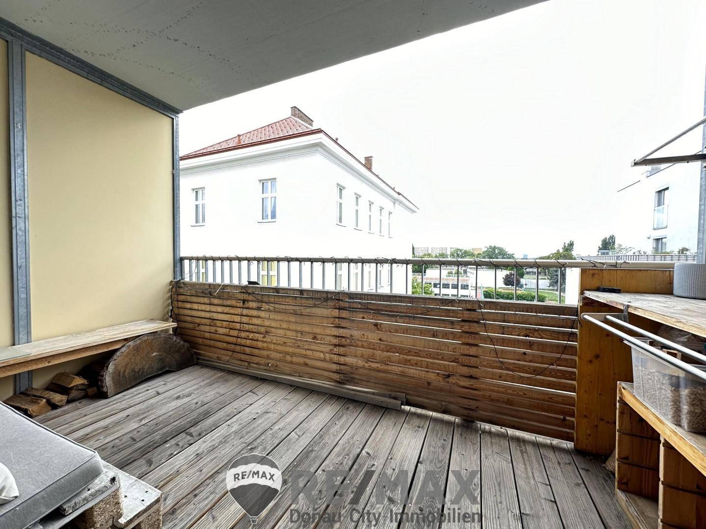05 Loggia
