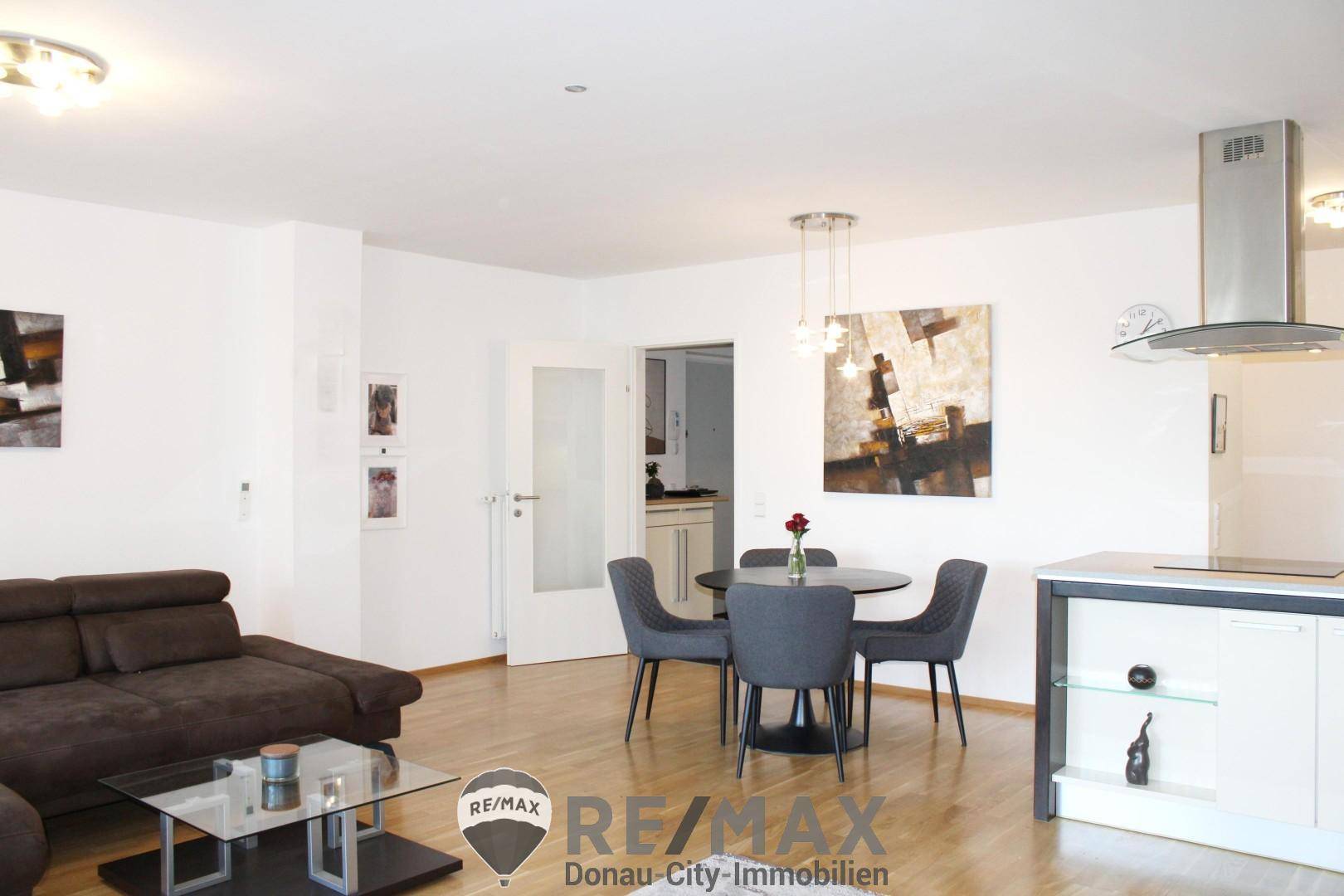 1_Wohnzimmer_1_2