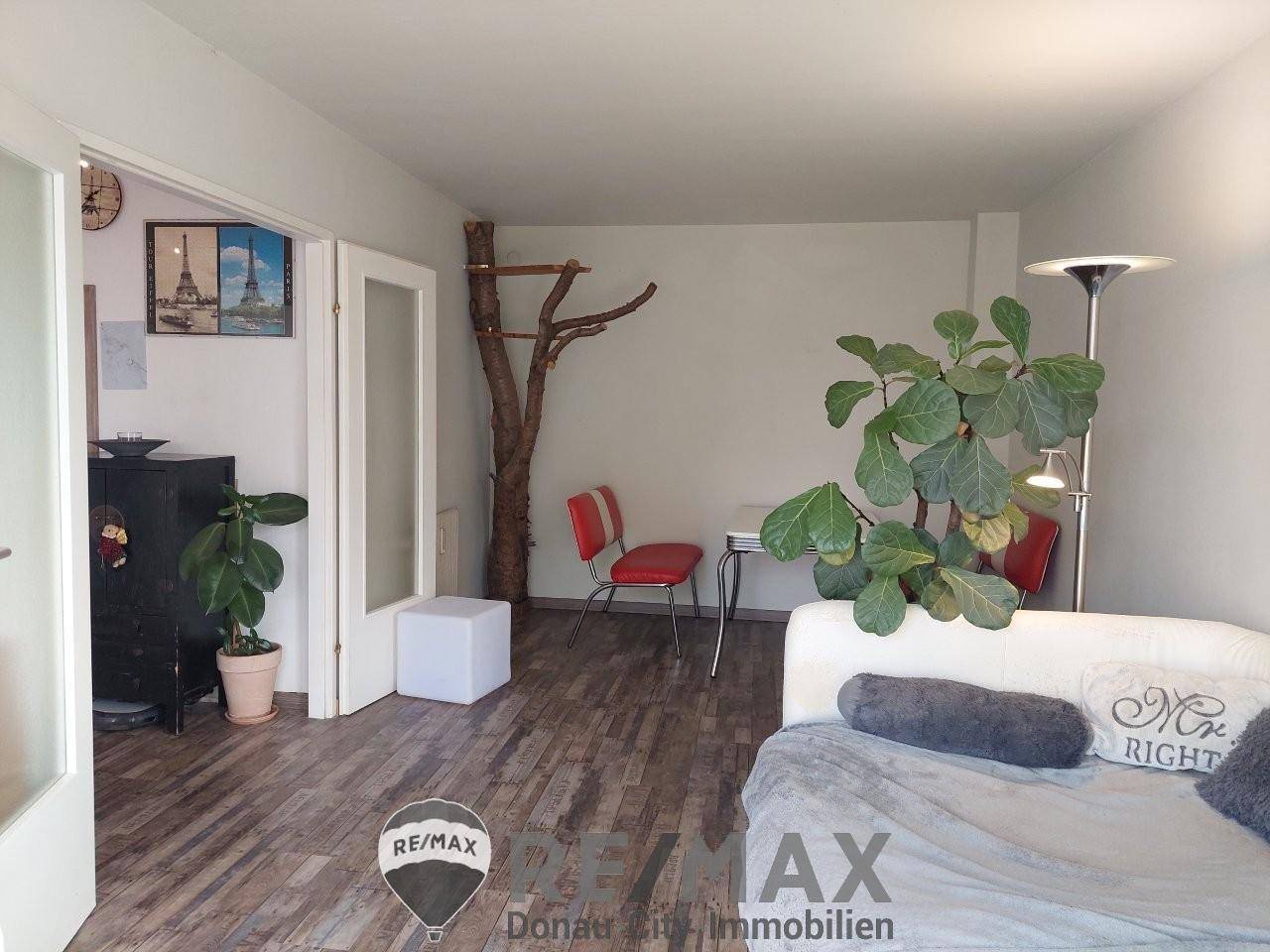 2 Wohnzimmer 1130