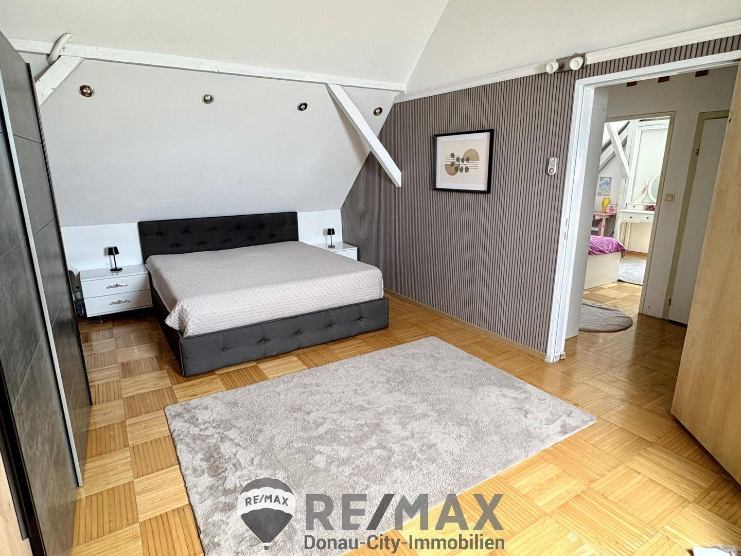 09 1 Zimmer OG Haus