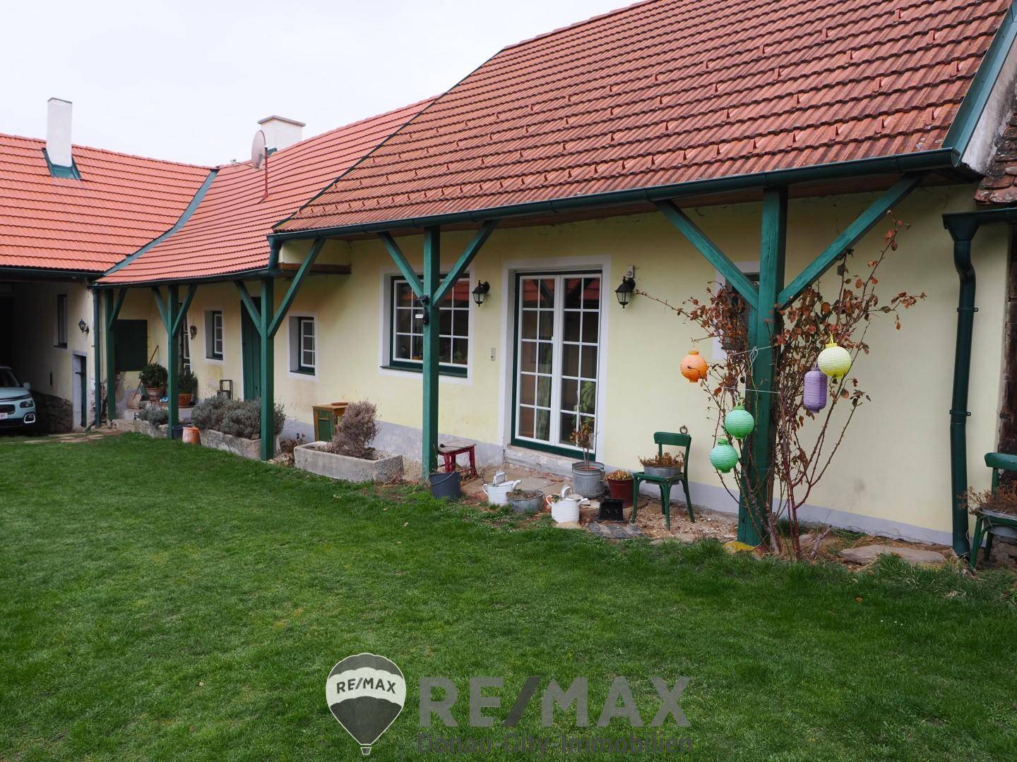 EFH 3811 Schönfeld - Innenhof