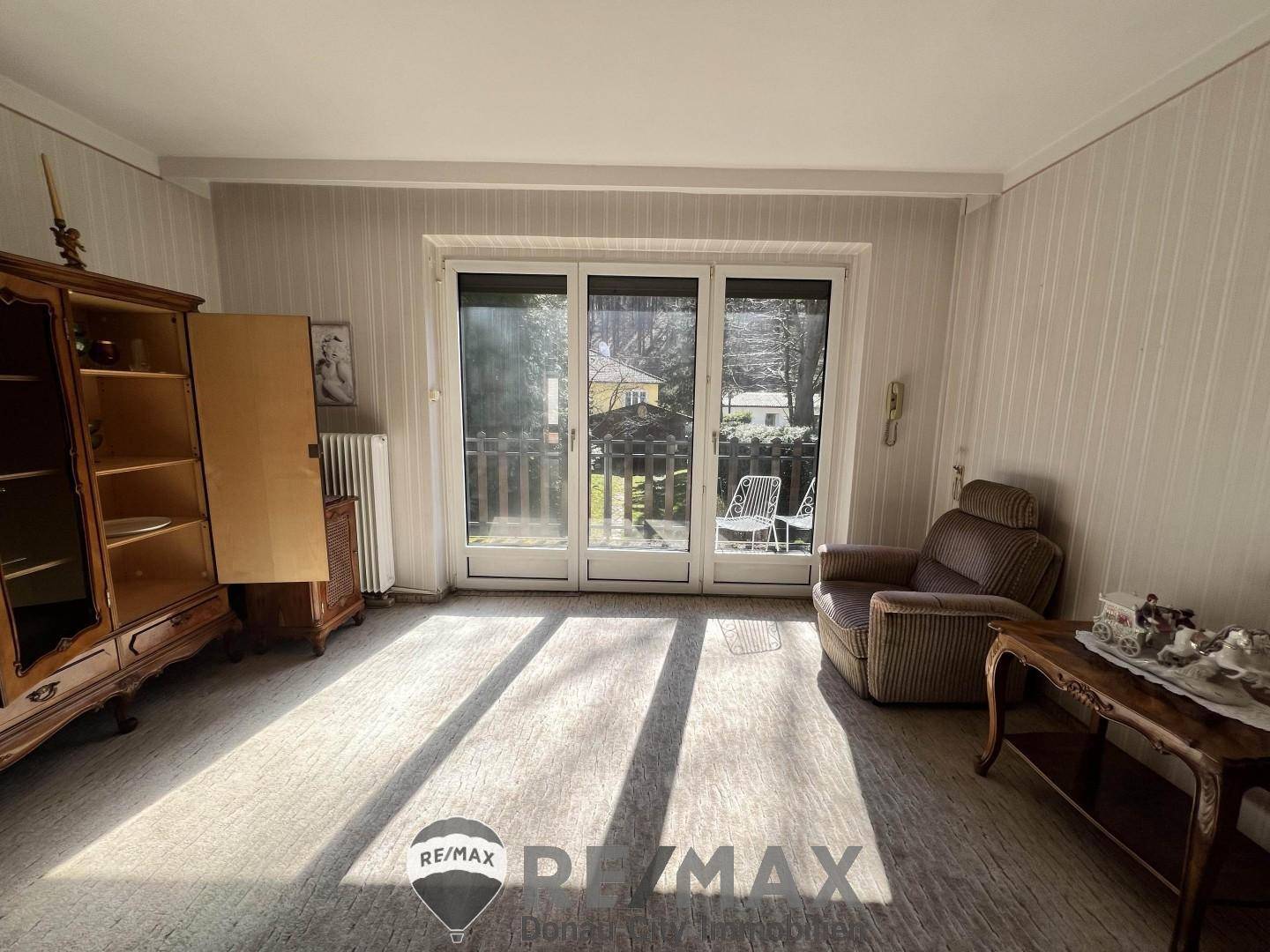 Wohnzimmer b