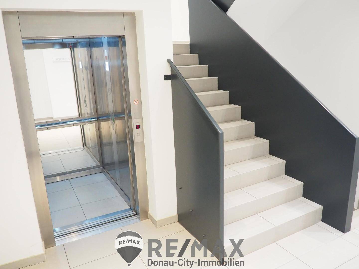 Stiegenhaus - Lift