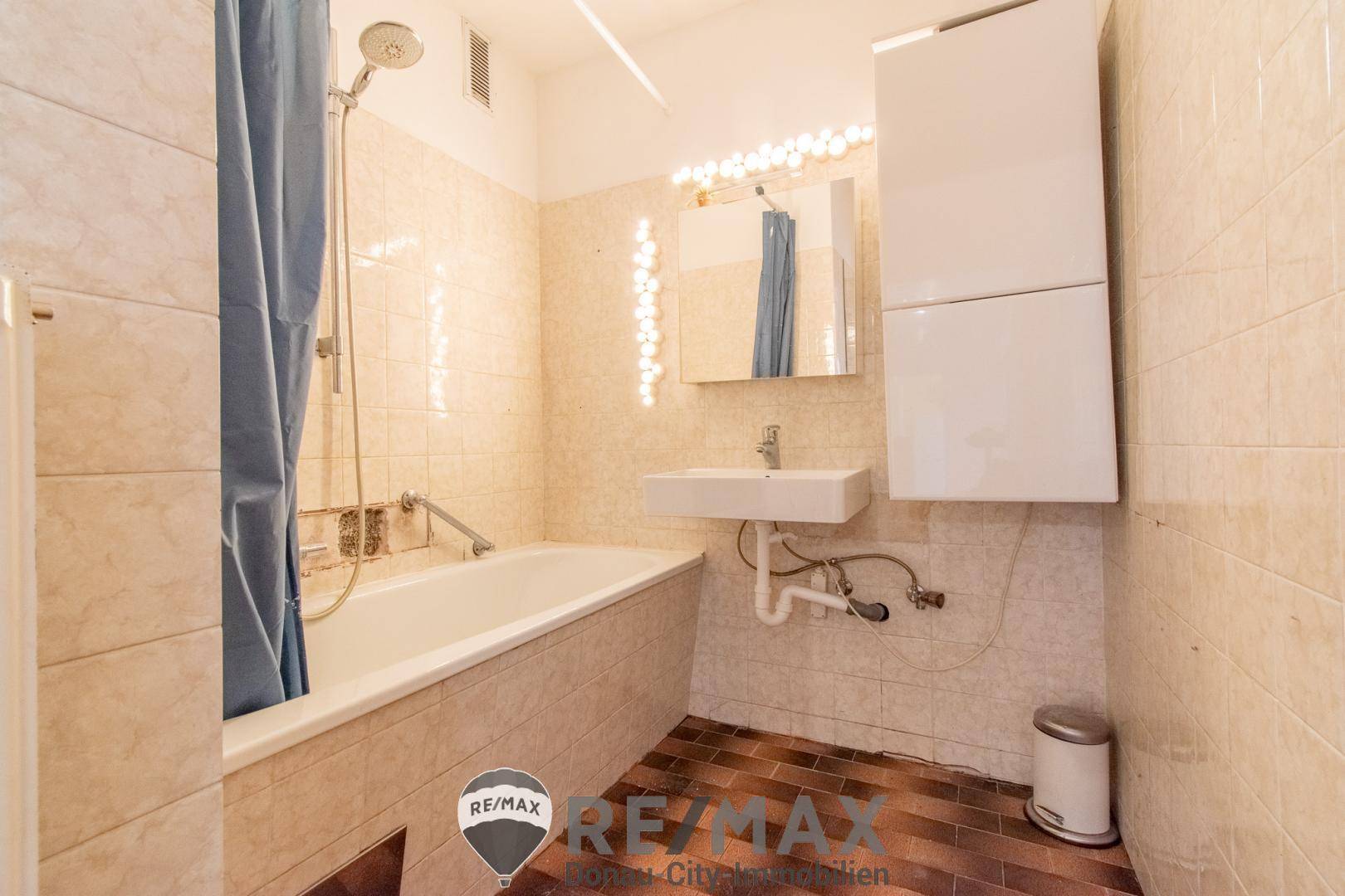 Bild 7, Badezimmer