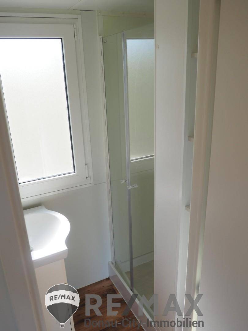 Bad mit Dusche