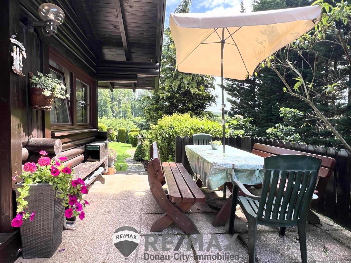 16 Terrasse Eingangsbereich