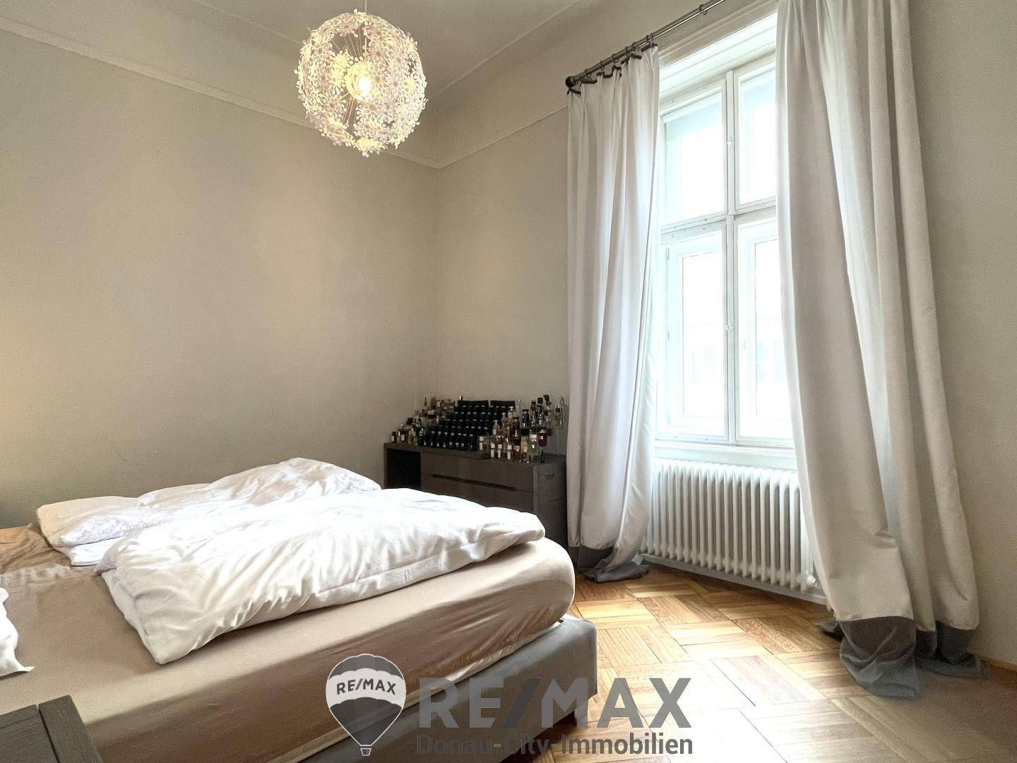 8 SCHLAFZIMMER