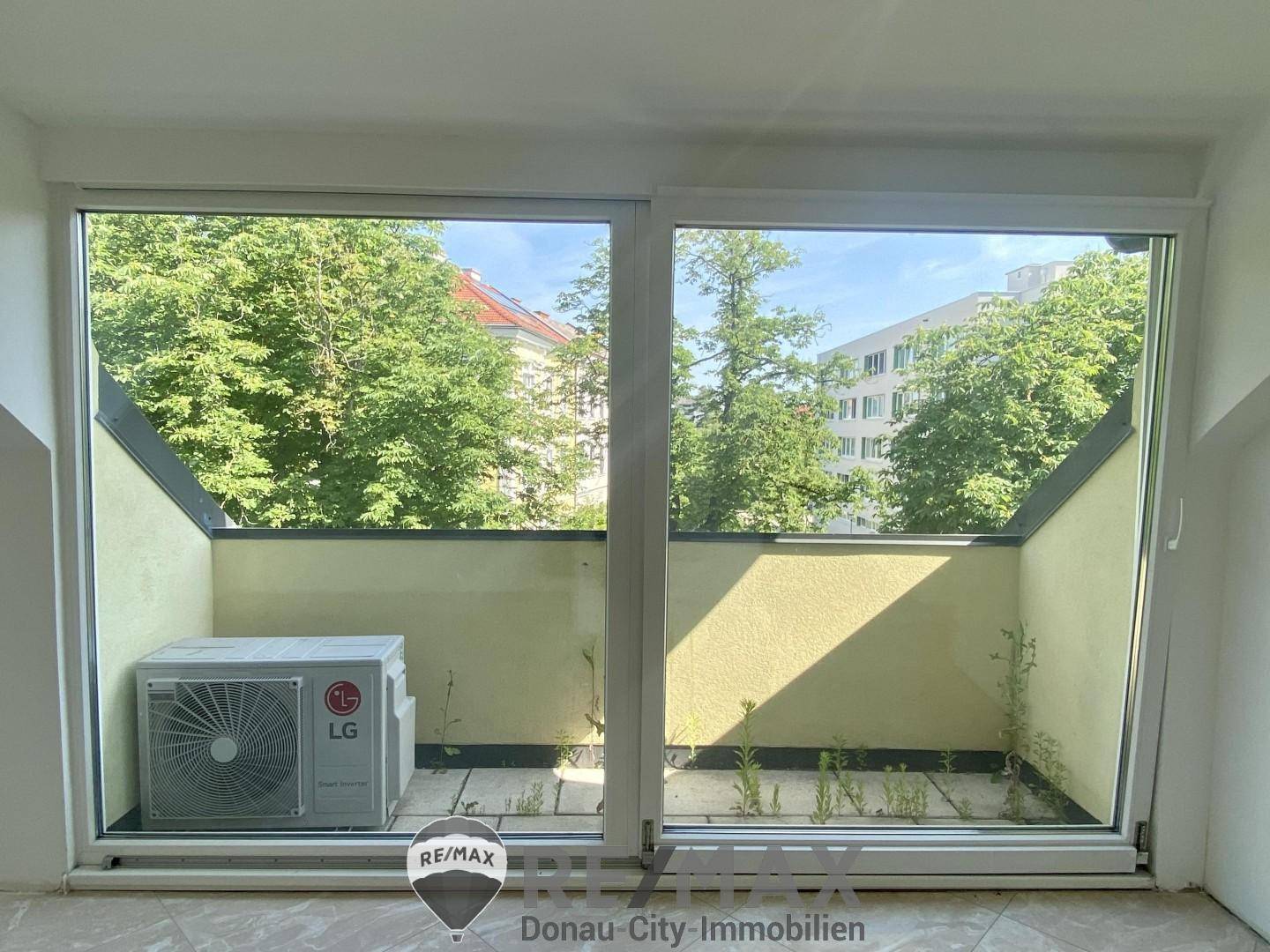 08 Wohnzimmer 4